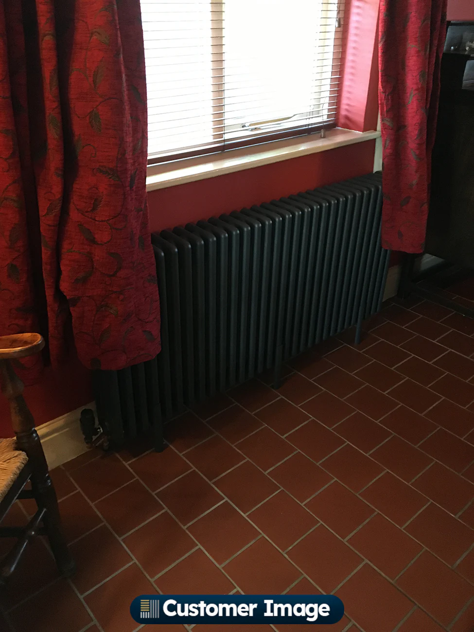 Alpha - Anthracite Column Radiator H600mm x W1340mm 4 Column - Image 4