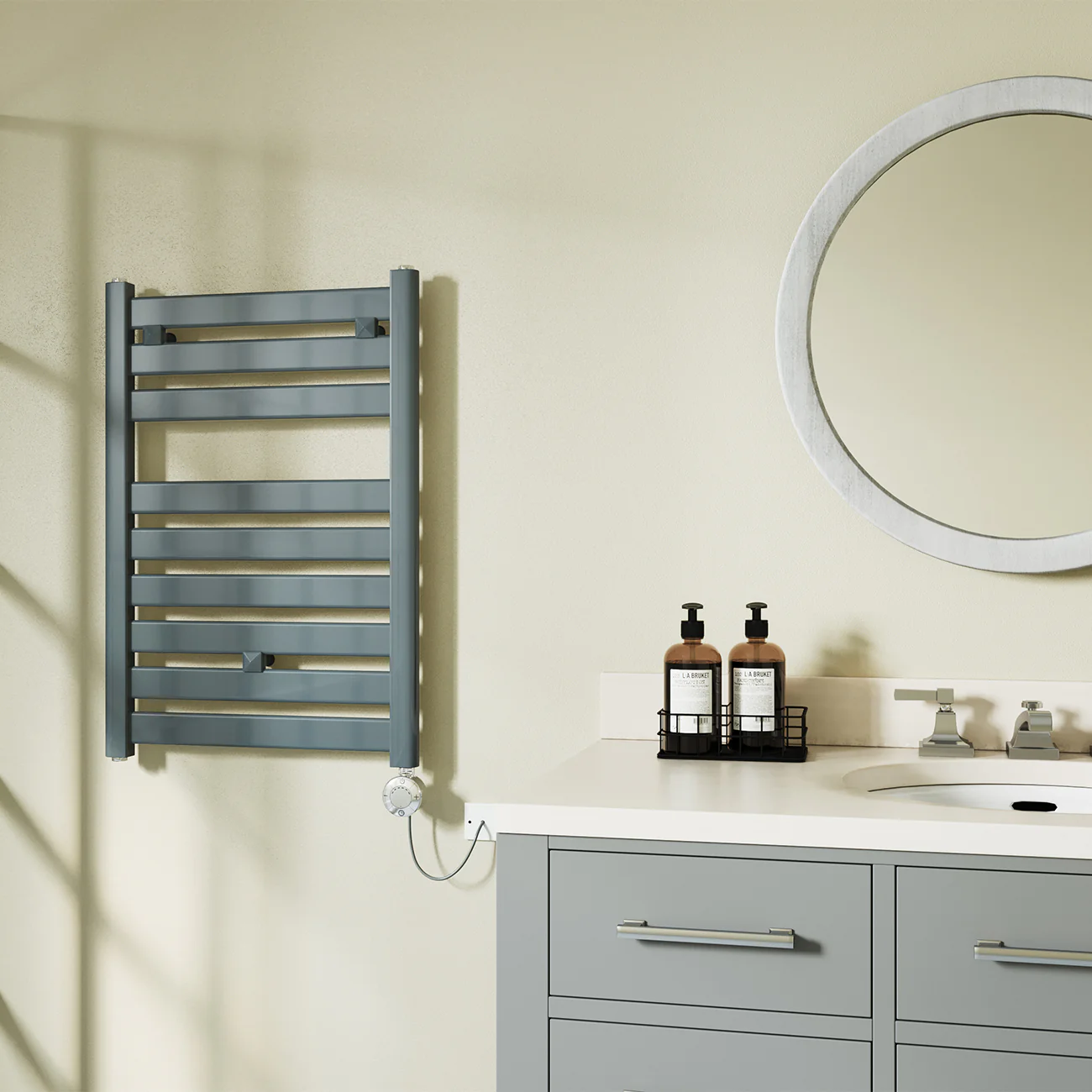 Capri - Anthracite Electric Towel Rail H719mm x W500mm Straight 300w Thermostatic - Image 2