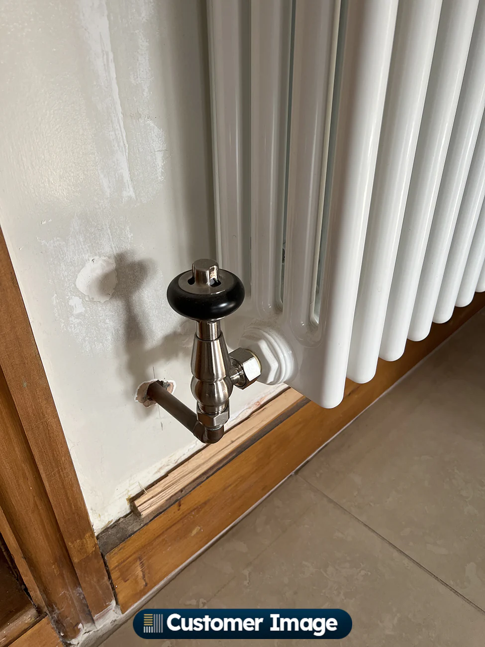 Signature Wooden Head - Silver Nickel Thermostatic Radiator Valve & Lockshield Angled 15mm - Image 5