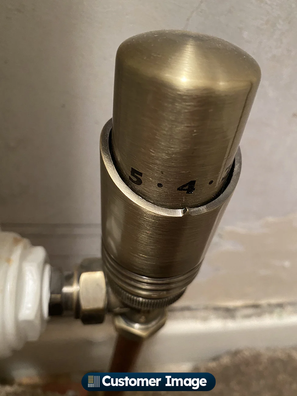 Talus Bold - Antique Brass Thermostatic Radiator Valve & Installation Kit Angled 15mm - Image 6